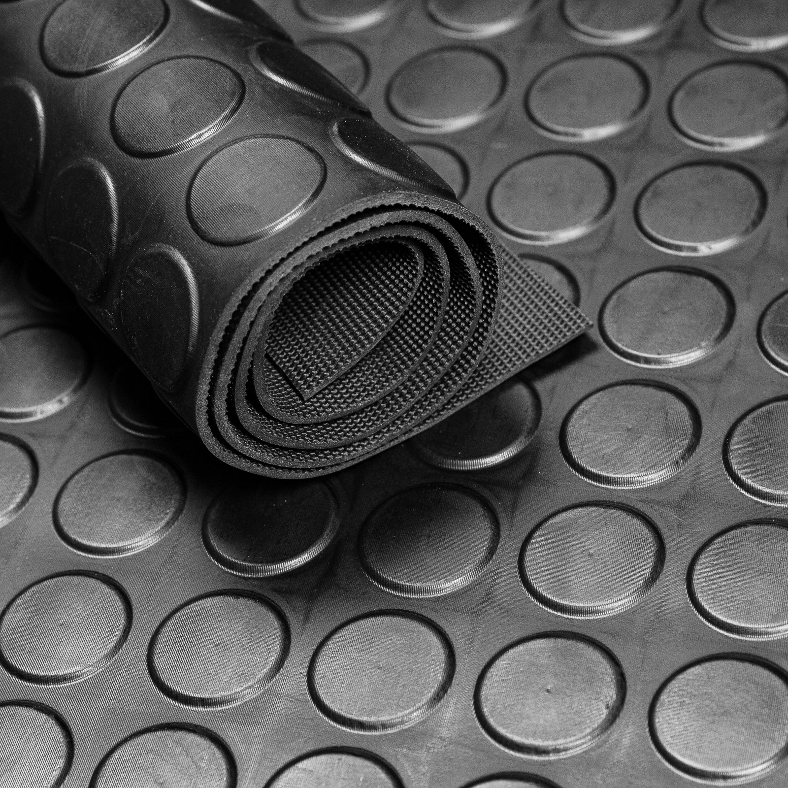 Gummimatte Coin 100 cm breit schwarz Boden Gummi Bodenmatte KFZ Garage Industrie Boden